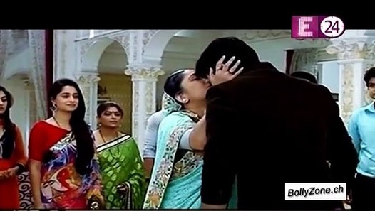Bhakshak Nagin Bani Rakshak!! - Sasural Simar Ka - 30th 