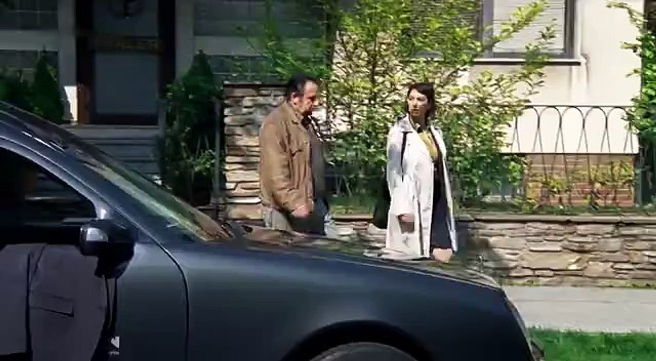 Schnell ermittelt - Roswitha Thaler (mit Heinz Weixelbraun)