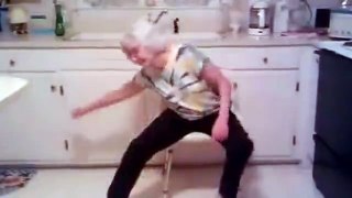 Grandma dances like Usher