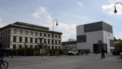 Allemagne: longtemps retardé, un musée du nazisme ouvre à Munich