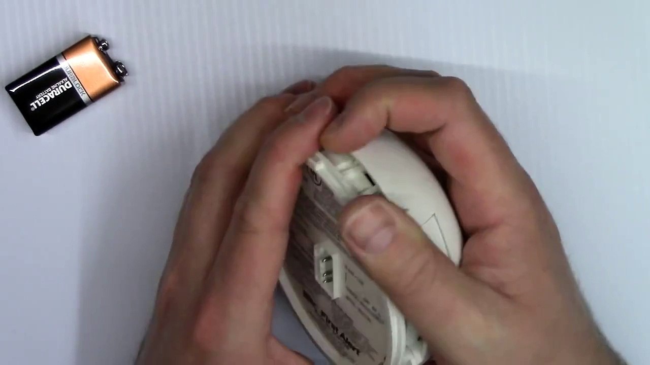 New Battery & Smoke Detector Keeps Chirping How To Fix