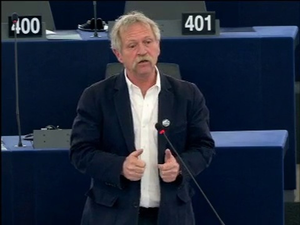 José Bové sur la bactérie Xilella: "C'est une peste végétale qui est en train d'arriver en Europe!"