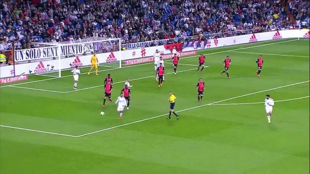 Cristiano Ronaldo boude après un but d'Arbeloa (Real Madrid-Almeria)