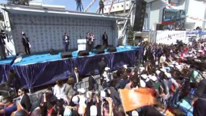 Niğde Başbakan Davutoğlu Niğde'de Seçim Mitinginde Konuşuyor-1