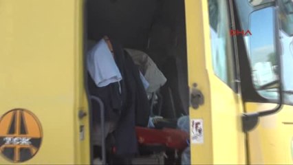 Tekirdağ Tır Şoförü, Benzinliğe Park Ettiği Aracında Kalp Krizinden Öldü