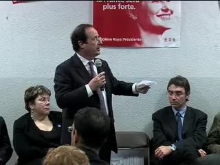 François Hollande intervient lors du Grand Débat du Changement à Boulogne-Billancourt (20.03.2007)