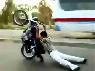 Super Bike Stunt From pakistan