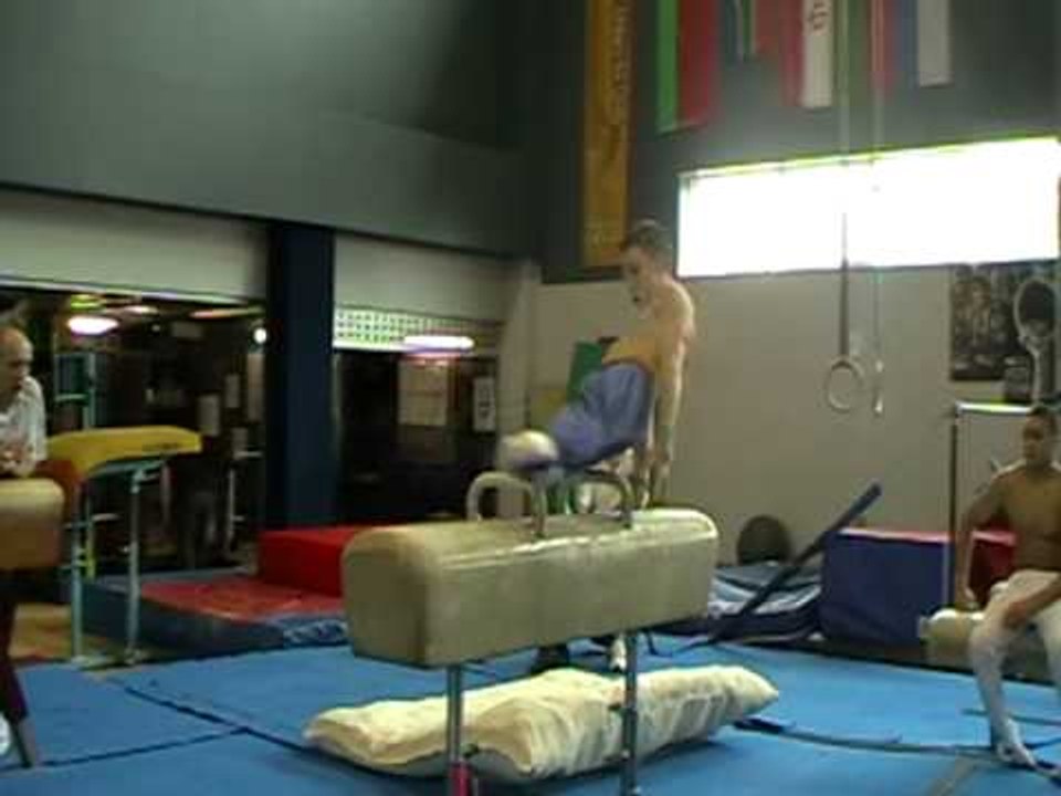 Pommel Horse training before the 2009 Sydney Youth Games video