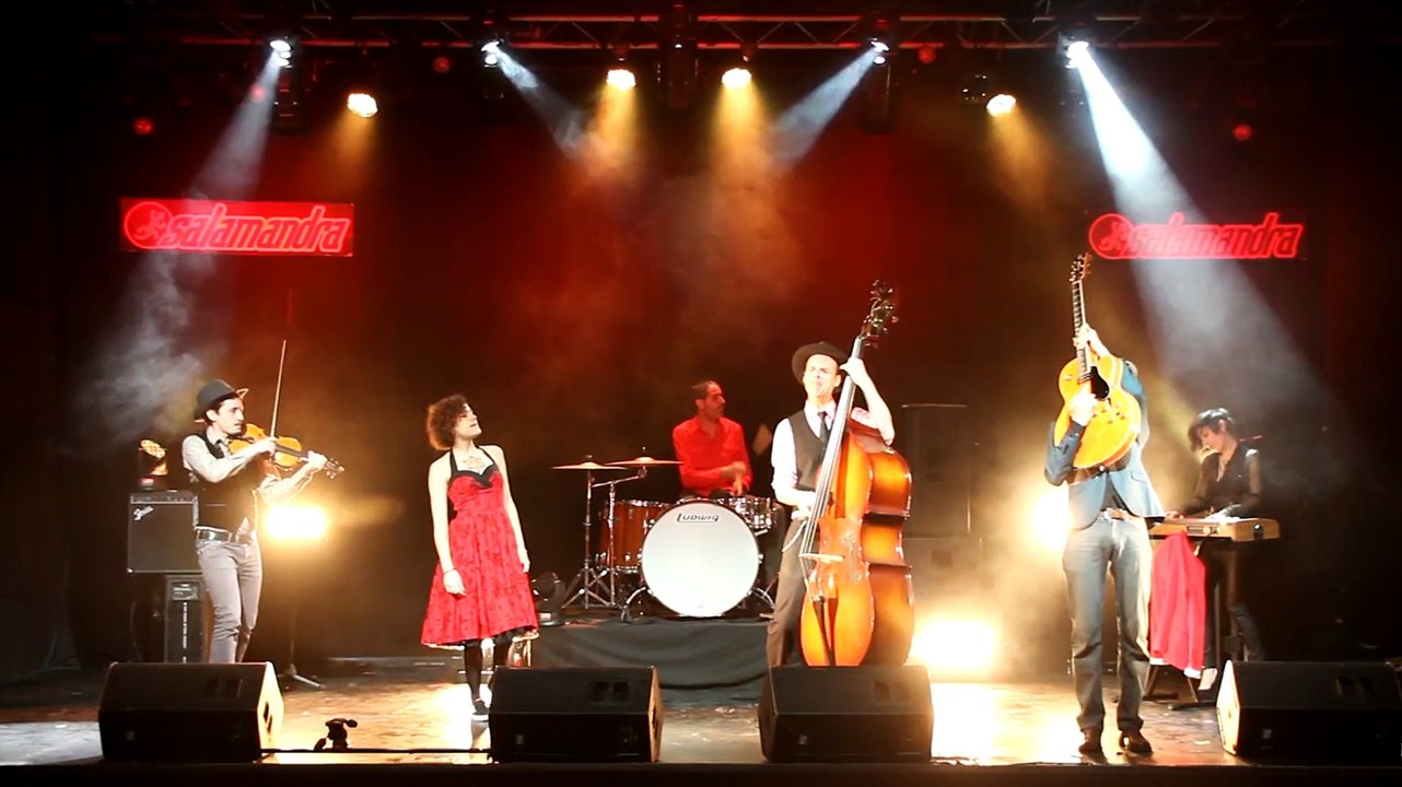 CBV Wolf Saxon_(Dir. Júlia Querol i Clara De Bustamante)