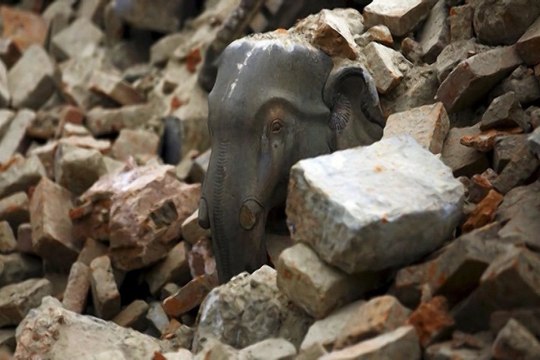 Desciende a 15 los españoles desaparecidos en Nepal