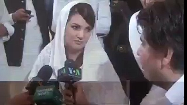 Reham Khan pushto talk to media... پشتو میں میڈیا سے بات کر رہی ہے ریحام خان