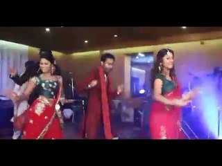 Beautiful Couples AWESOME Dance On Desi Wedding _ HD Video