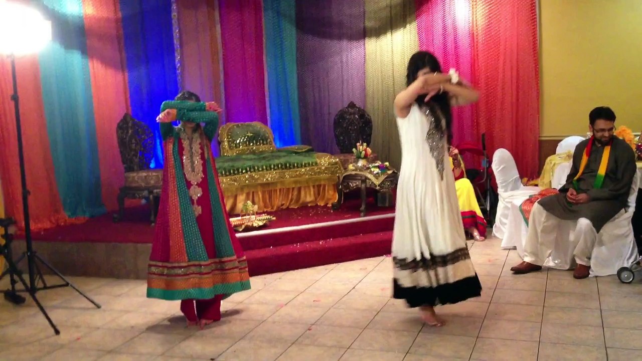 Beri Mushkal wedding dance HD