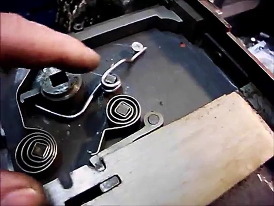 Altes Schloss Feder erneuern 01