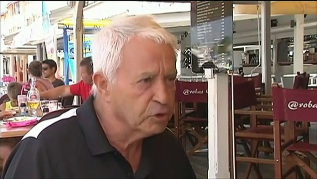 Guadeloupe : des algues sargasses et leur mauvaise odeur envahissent une marina