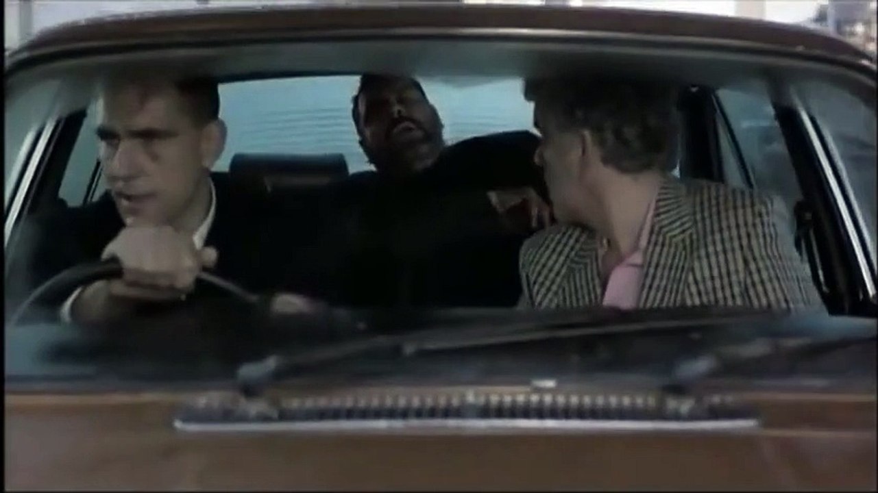 Snatch - Cars scene [HD] (eng)