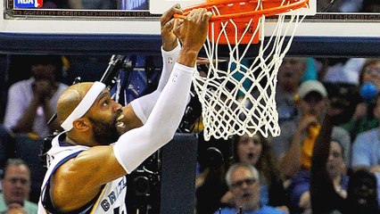 Vince Carter Proves His Age Isn't Slowing Him Down