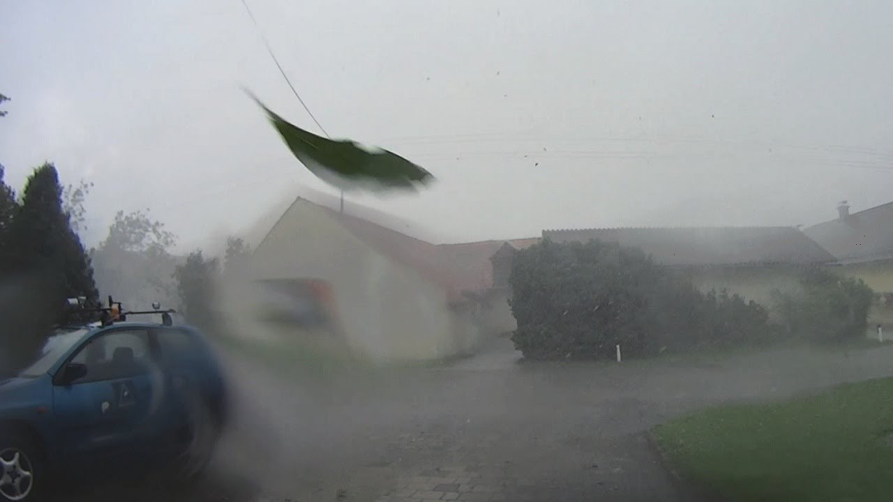 29/07/2014 - Unwetterzelle + Downburst (schwere Gewitterfallböen) @ Raum Gleisdorf (STMK)