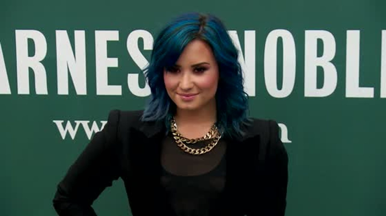 Demi Lovato Responds To Enraged Tattoo Artist