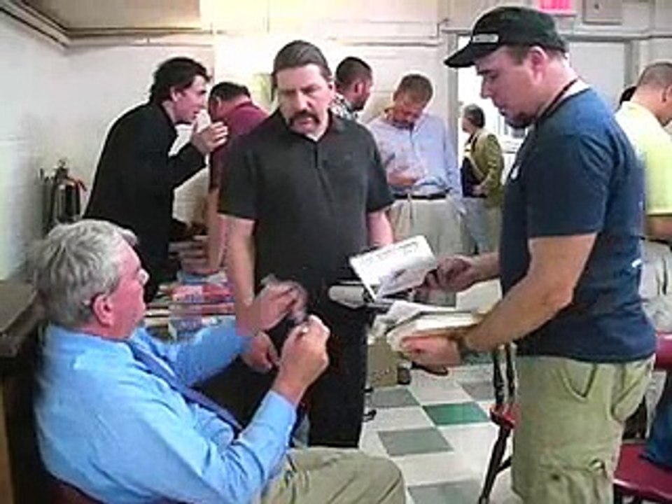 Max Blumenthal interviews Holocaust denier David Irving