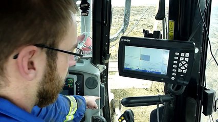 Trimble GCS900 3D GPS System in a Caterpillar D6N