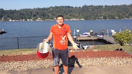 Palmerater Confused ALS Ice Bucket Challenge