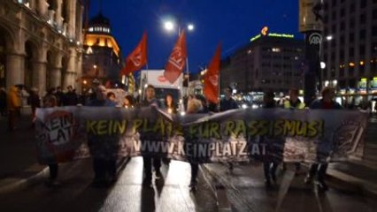 Avusturya'da "Irkçılığa Yer Yok" Yürüyüşü