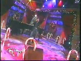 Anita Baker sings Frosty