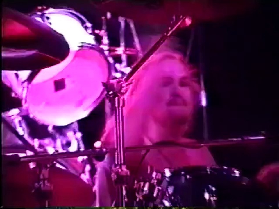 STP - Sex Type Thing (live)