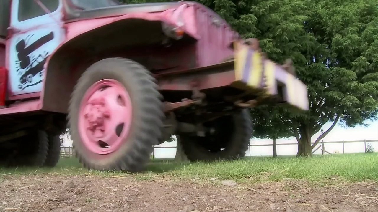 Tuesday | A Week With Fergie | Little Grey Fergie | Gråtass