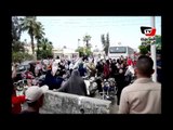 مظاهرة لأهالي المتهمين من الأخوان أمام محمكة الجنايات بعد النطق بالحكم