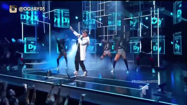 Daddy Yankee - Sigueme y te Sigo - Premios BillBoard 2015