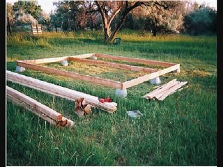 How to build a 14x14 solar cabin