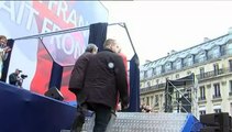 1er-Mai : Jean-Marie Le Pen s'invite à la tribune avant le discours de sa fille