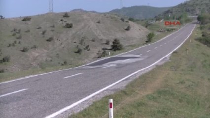 Diyarbakır'da Karayoluna Döşenmiş 150 Kilo Bomba Böyle İmha Edildi