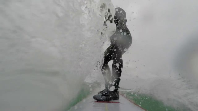 Sport : ils surfent au-dessus du cercle polaire arctique