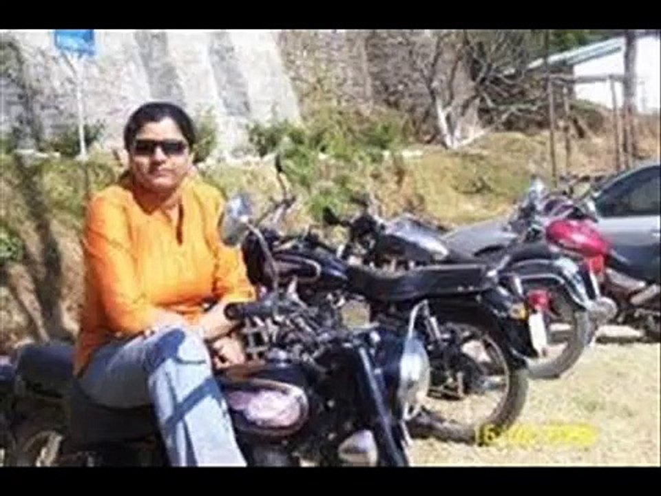 J Preet-Bullet Black Latest Songs 2015 watch online