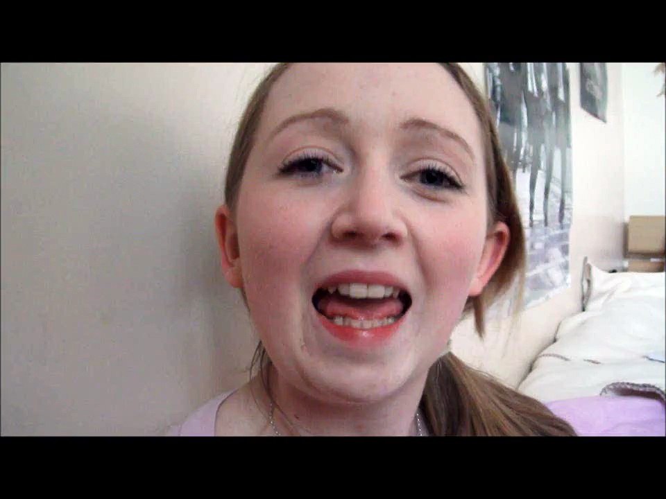 This or that challenge: Skirt or pants?