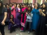 Pakistani Coleg Girl Dance