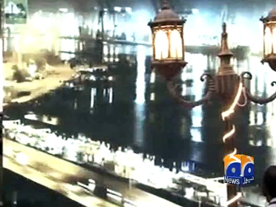 70-yeal-old employee of Bahria Town inaugurated underpass and flyover project-01 May 2015