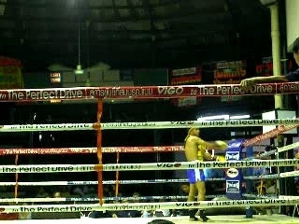 Danse traditionnelle boxe thaï