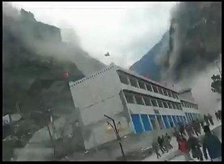 نیپال میں قیامت خیز زلزلے کی لرزا دینے والی ویڈیو منظر عام پر