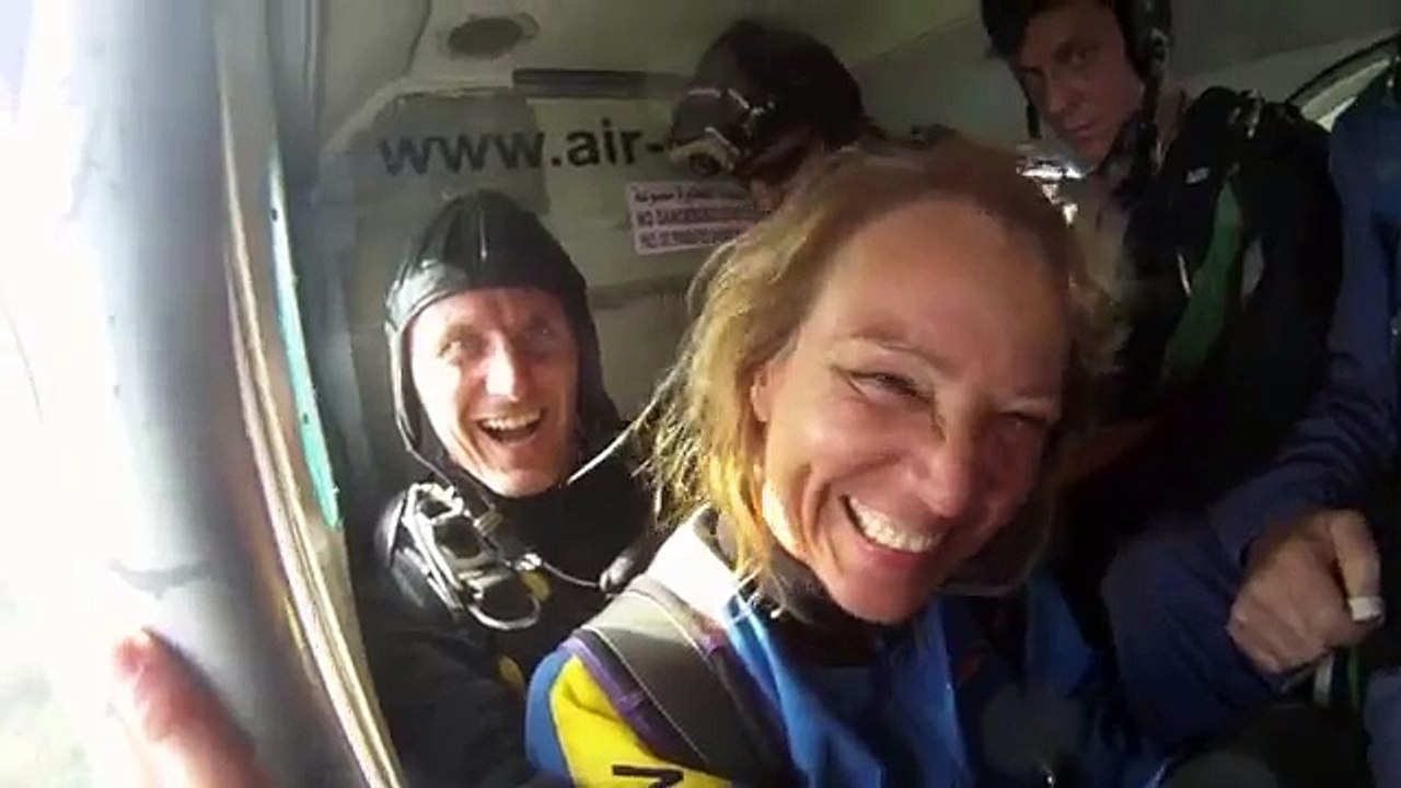 Tandem-Sprung Carola - SkyDive Tandem Stuttgart