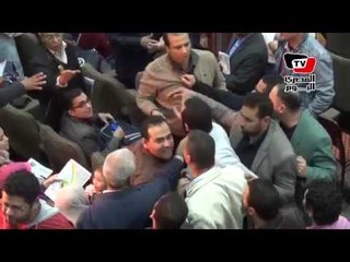 اشتباكات بالأيدي في «عمومية الصيادلة»