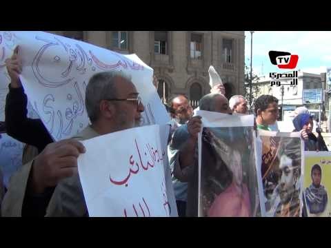 وقفة لأهالي الطلبة المعتقلين ١٦٠ يوم احتياطيا للمطالبة بالإفراج عنهم