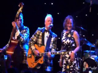 Phil Haley & his comments avec Gina haley