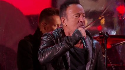U2 with Bruce Springsteen - Where The Streets Have No Name (HD)