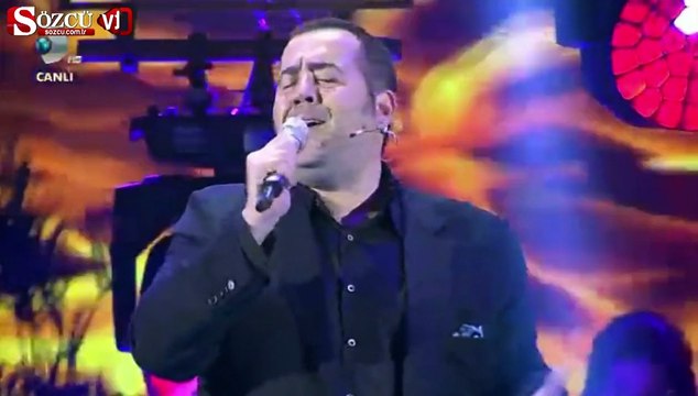 Ata Demirer yine büyüledi