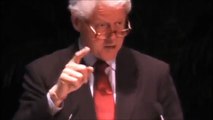 Bill Clinton speaks at the University of Pennsylvania