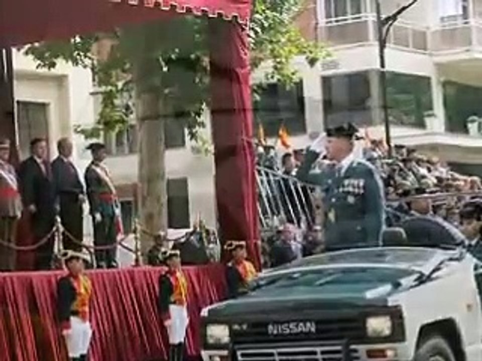 VIVA ESPAÑA VIVA EL REY, VIVA EL ORDEN Y LA LEY